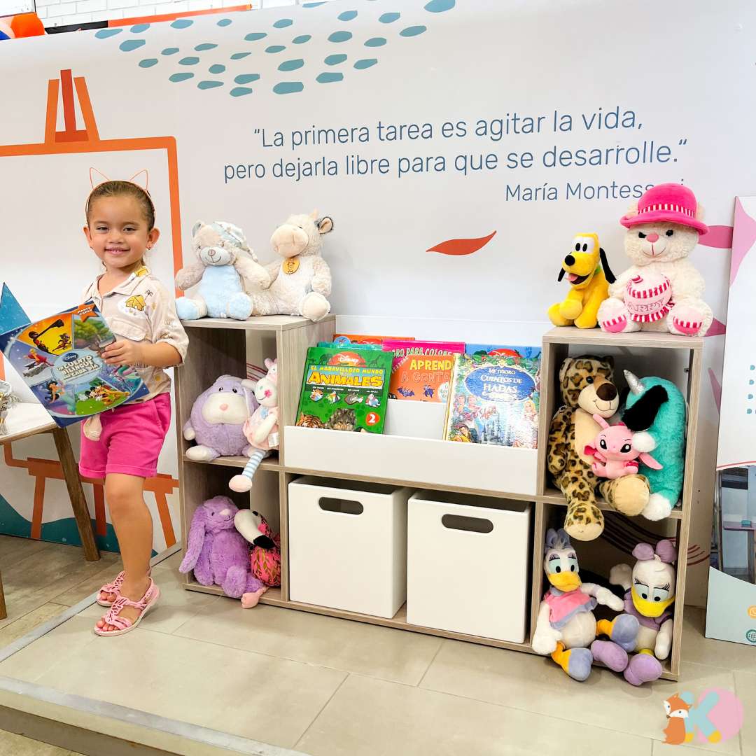 Organizador de Juguetes con Biblioteca Montessori y Cajones - Kids Decor Colombia